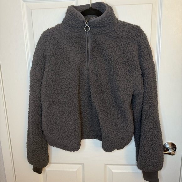 Thread & Supply Fleece Sweater Pullover - Picture 4 of 5